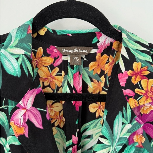 Tommy Bahama - 100% Silk Floral Blouse - Size S - Picture 2 of 3